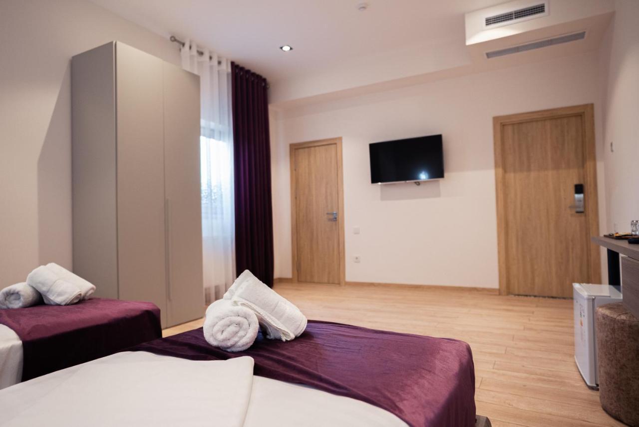5 Wood Hotel & Spa Tashkent Exterior photo